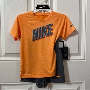 Nike size 5-6 shirt/ short matching outfit NWT
